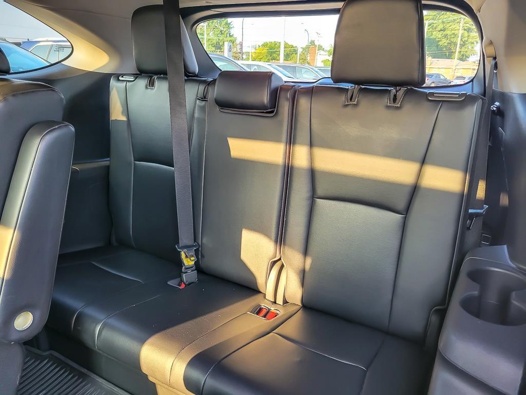 used 2020 Toyota Highlander car, priced at $29,991