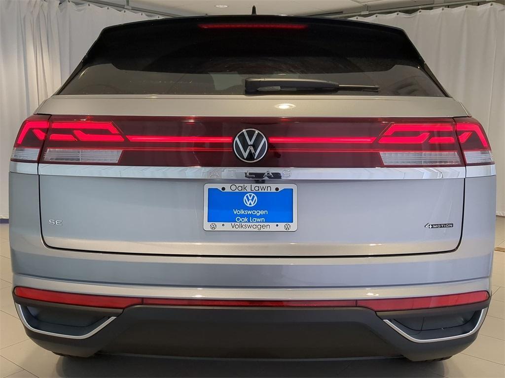 new 2025 Volkswagen Atlas Cross Sport car, priced at $39,014