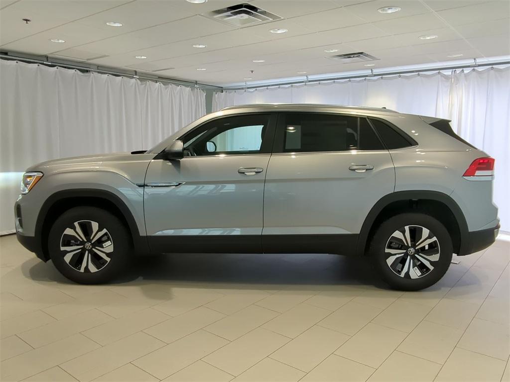 new 2025 Volkswagen Atlas Cross Sport car, priced at $39,014