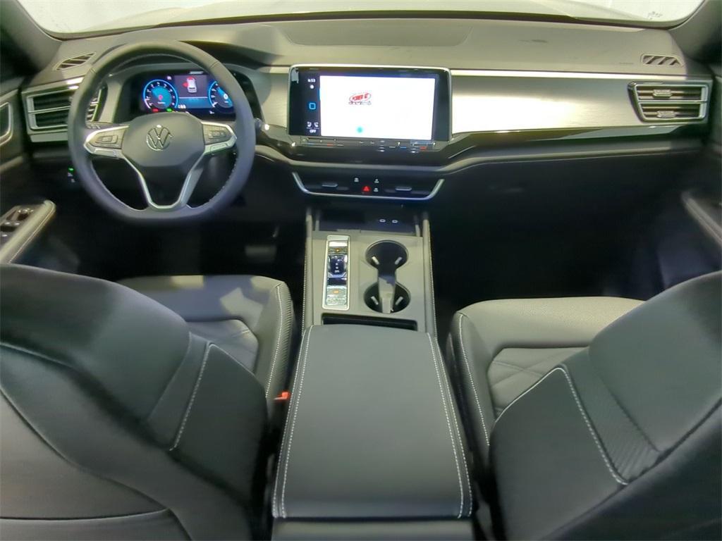 new 2025 Volkswagen Atlas Cross Sport car, priced at $39,014