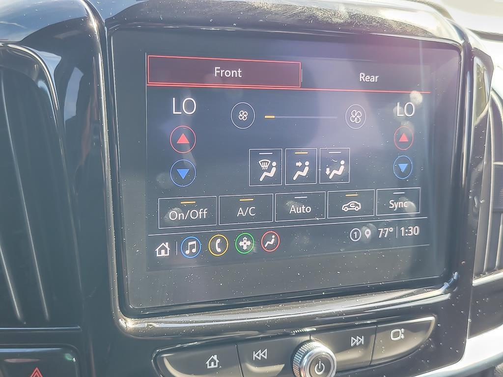 used 2022 Chevrolet Traverse car, priced at $29,991