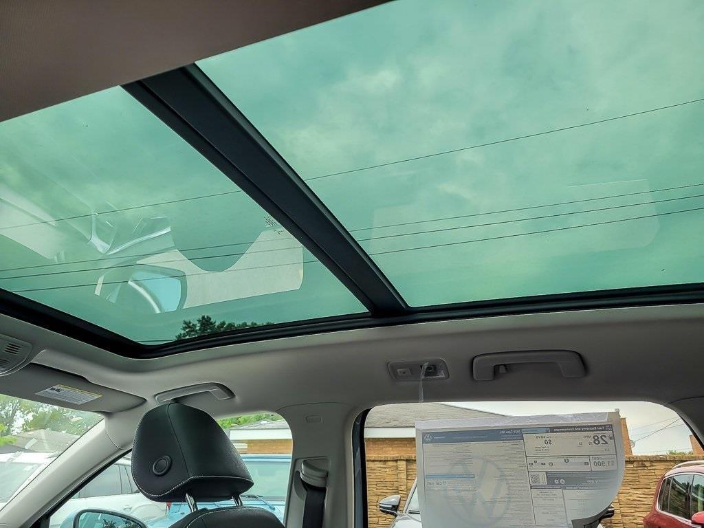 new 2025 Volkswagen Taos car, priced at $33,556