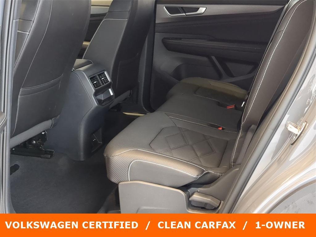 used 2025 Volkswagen Atlas Cross Sport car, priced at $39,991