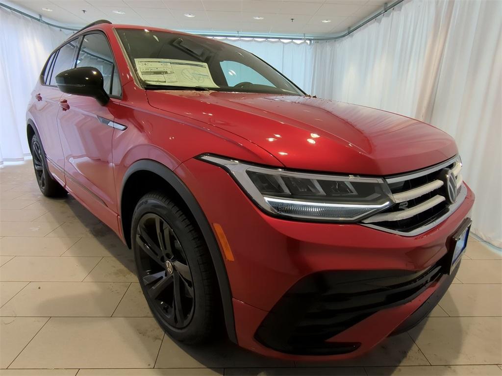 new 2024 Volkswagen Tiguan car, priced at $33,653