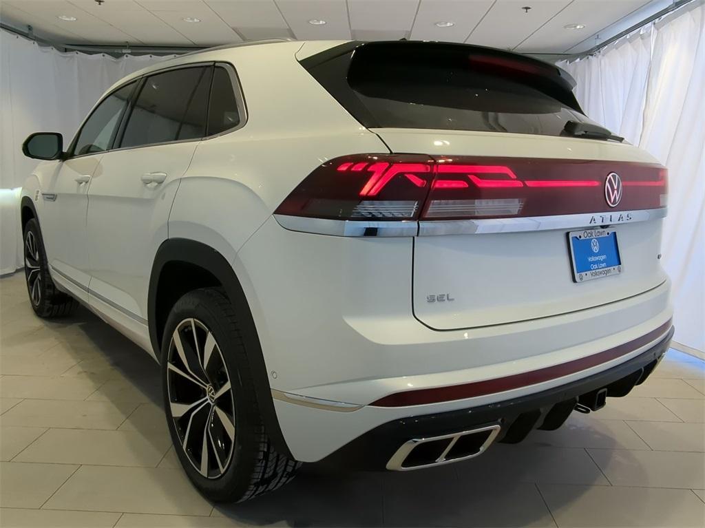 new 2025 Volkswagen Atlas Cross Sport car, priced at $51,872