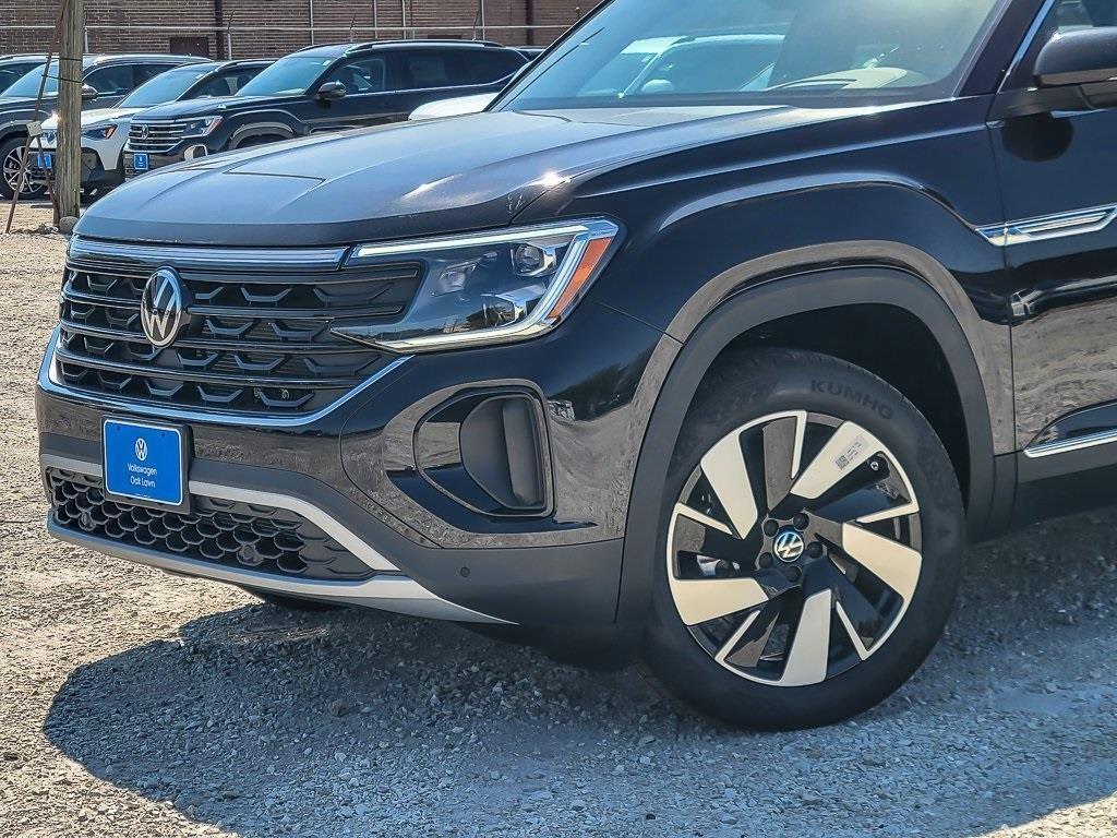 new 2026 Volkswagen Atlas Cross Sport car, priced at $48,221