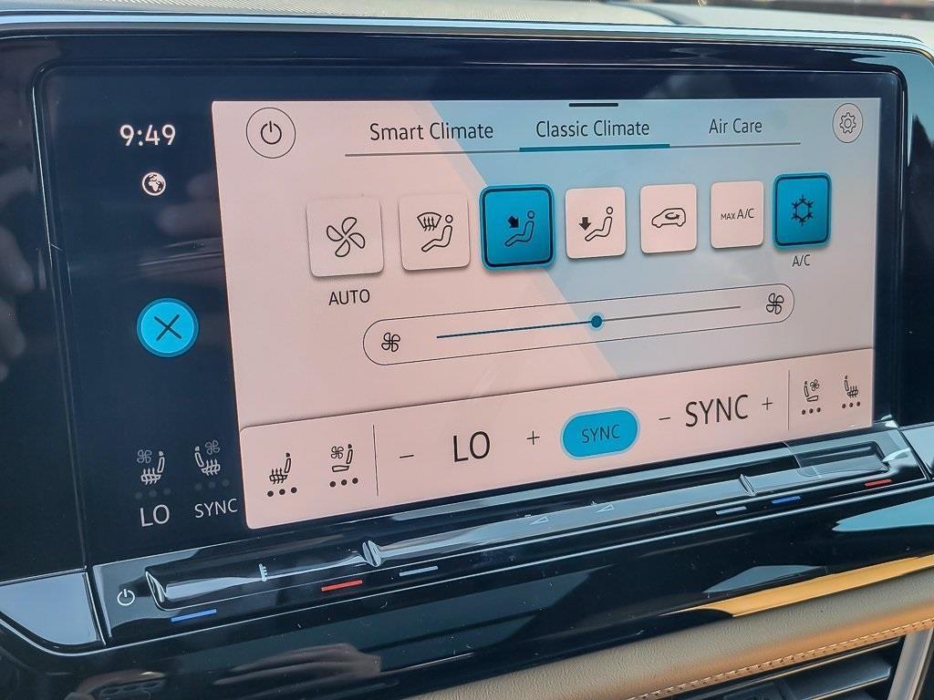 new 2026 Volkswagen Atlas Cross Sport car, priced at $48,221