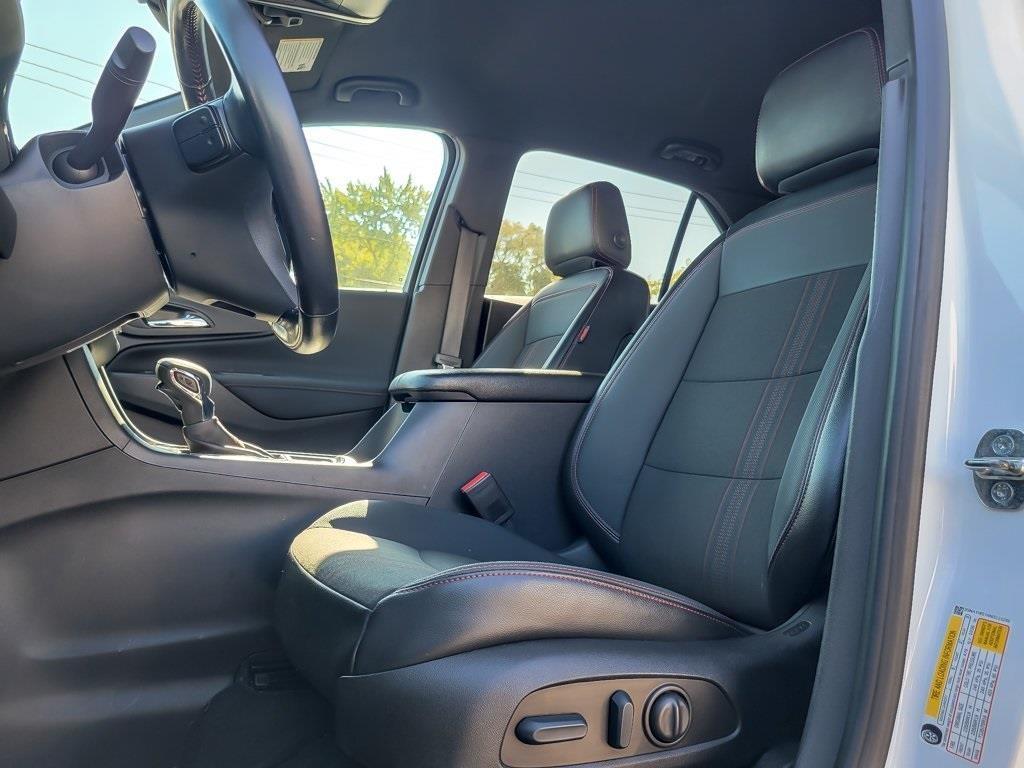 used 2022 Chevrolet Equinox car, priced at $25,991