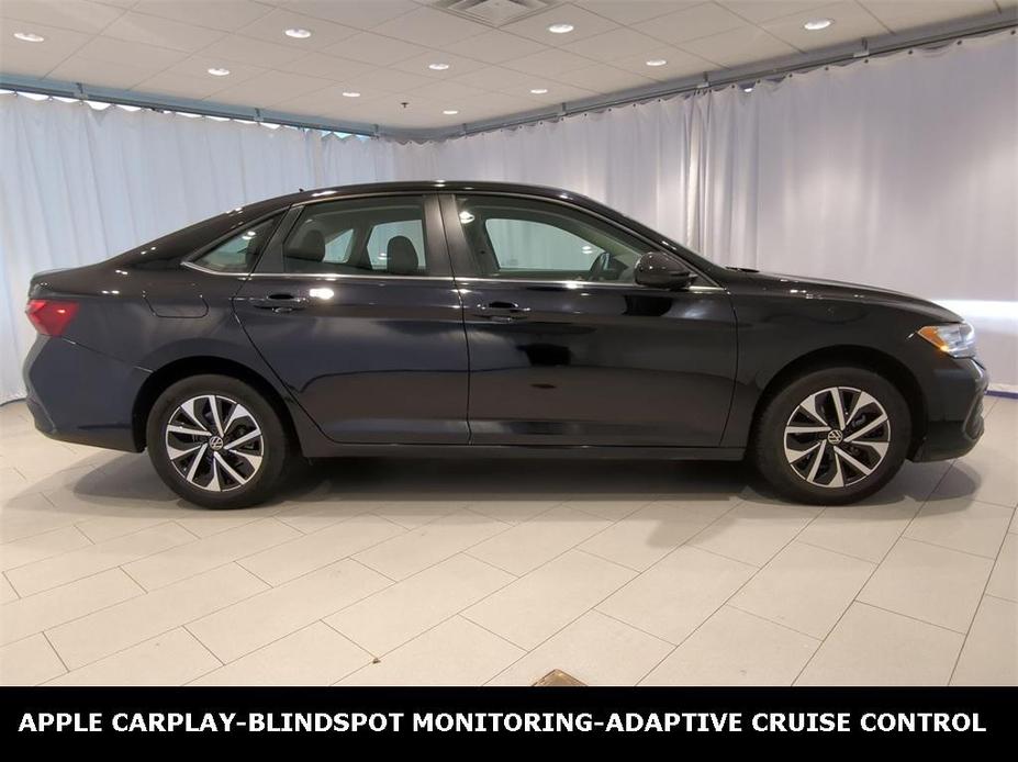 used 2022 Volkswagen Jetta car, priced at $16,500