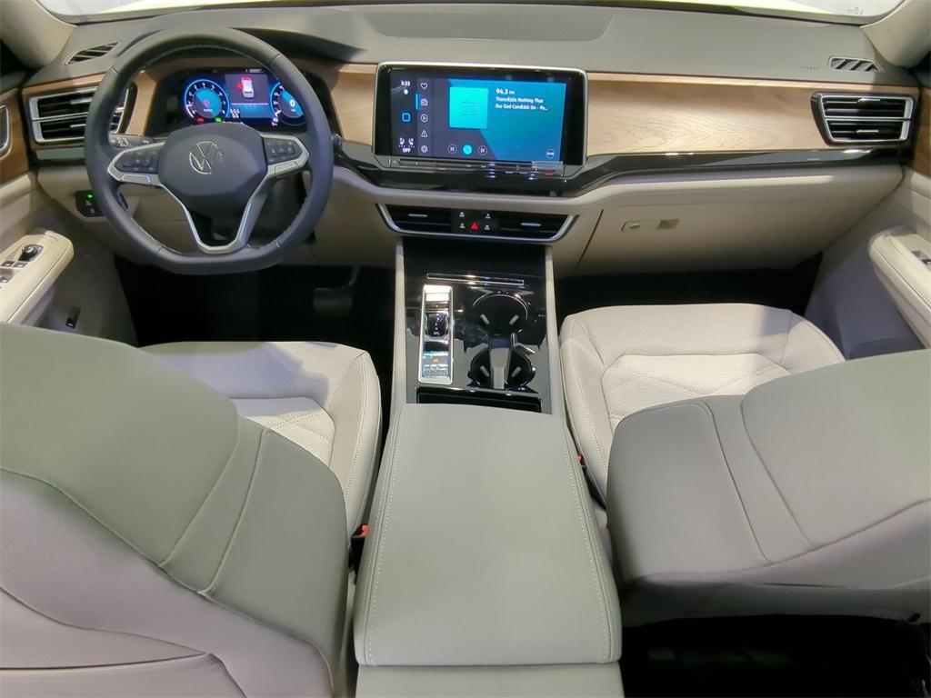 new 2025 Volkswagen Atlas car, priced at $44,184