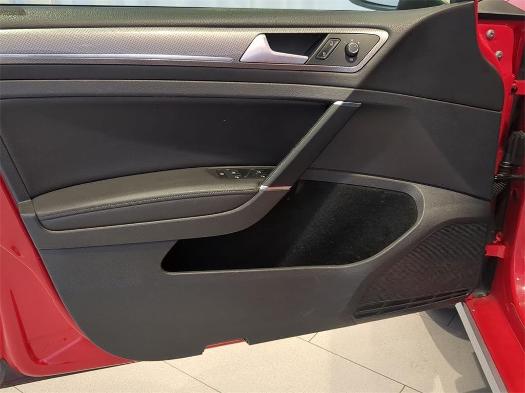 used 2019 Volkswagen Golf Alltrack car, priced at $23,991