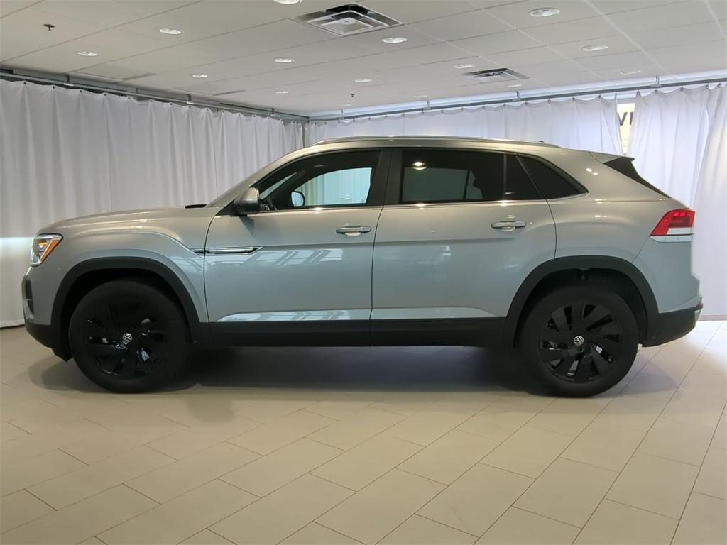 new 2025 Volkswagen Atlas Cross Sport car, priced at $45,199