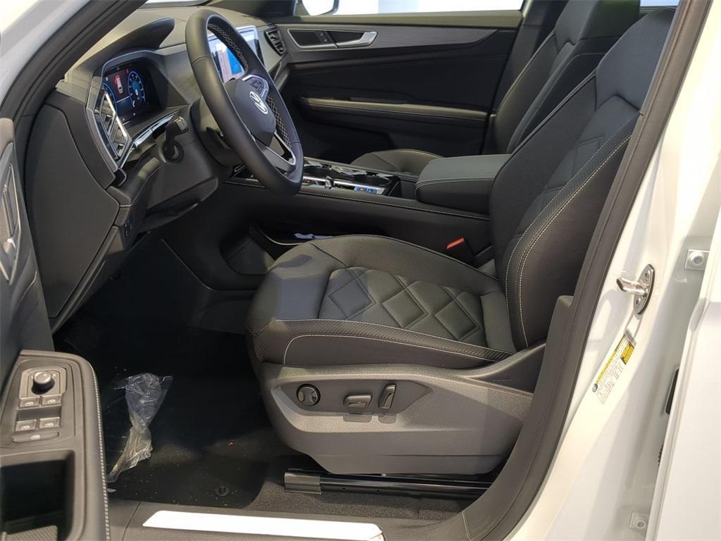 new 2025 Volkswagen Atlas Cross Sport car, priced at $43,195