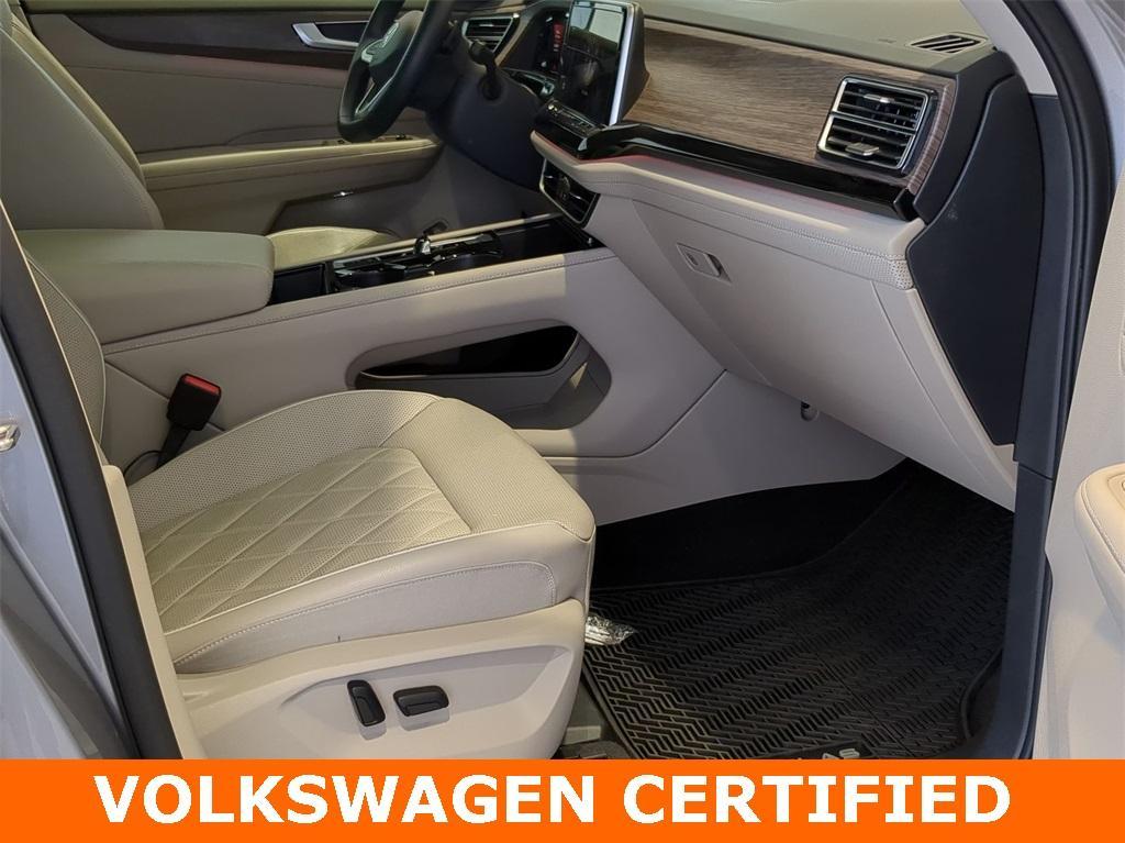 used 2024 Volkswagen Atlas car, priced at $44,000