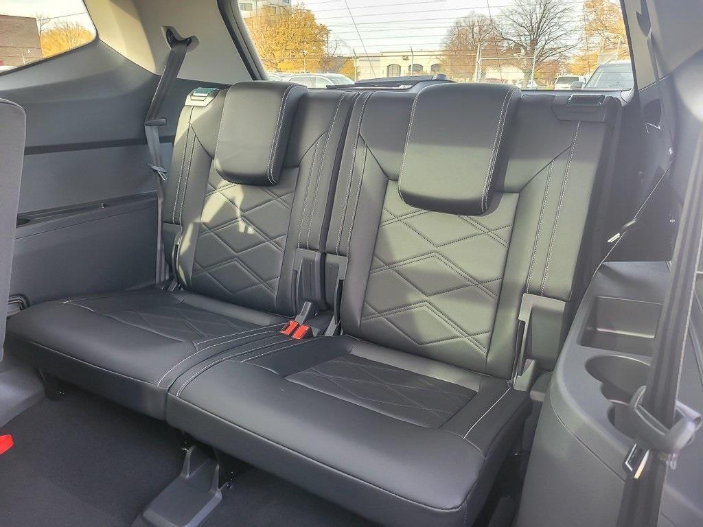 new 2026 Volkswagen Atlas car, priced at $46,503