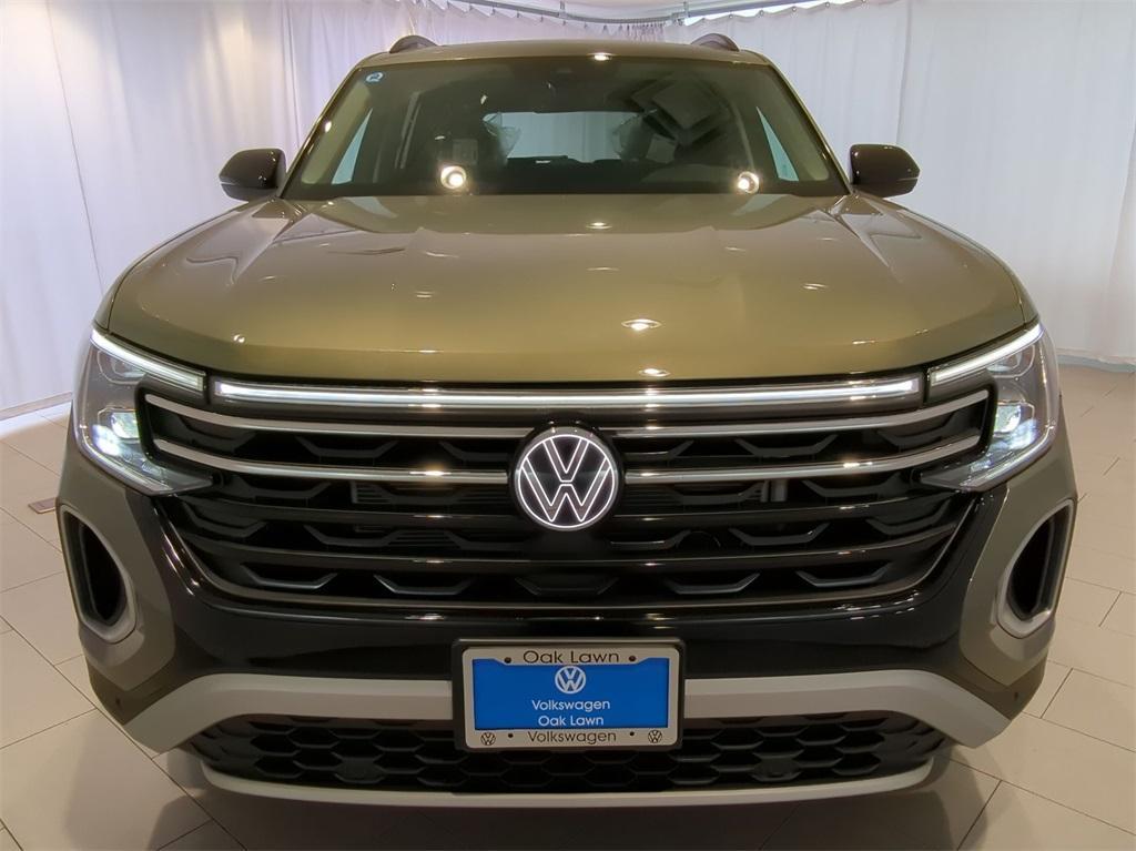 new 2025 Volkswagen Atlas car, priced at $46,002