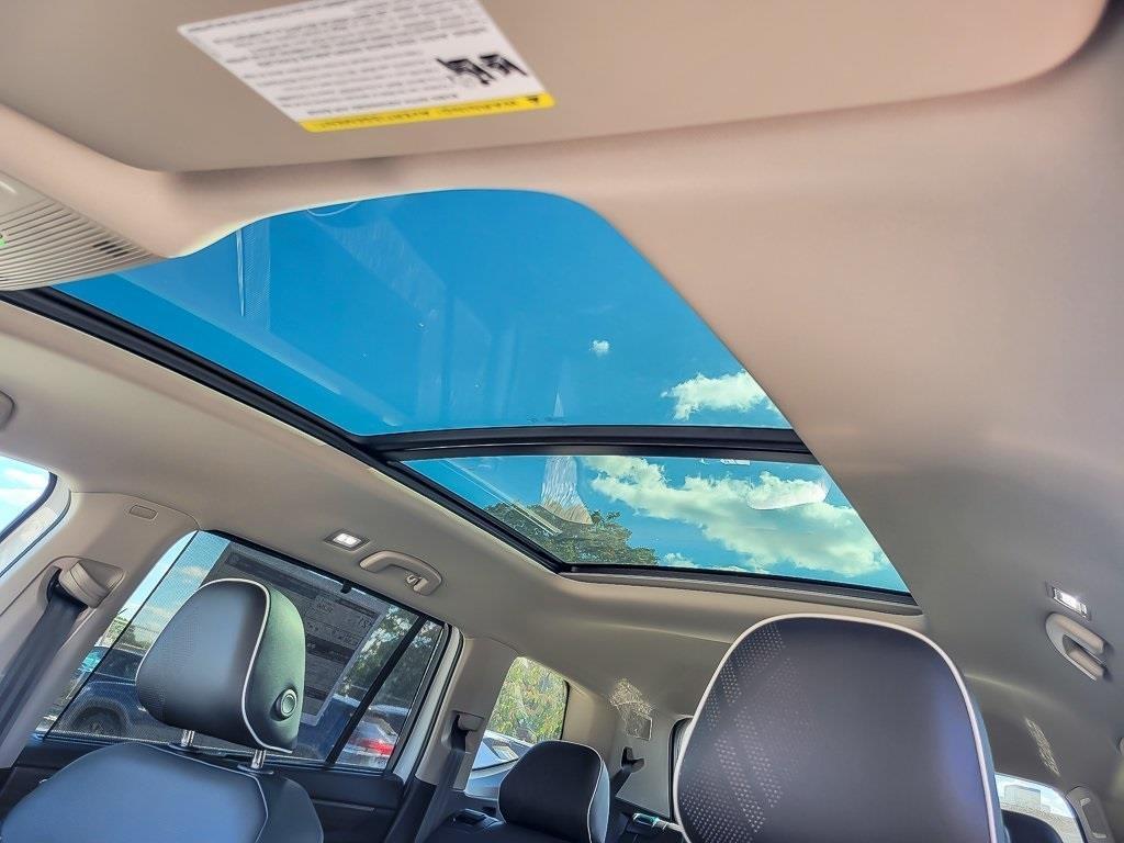 new 2026 Volkswagen Atlas car, priced at $54,996