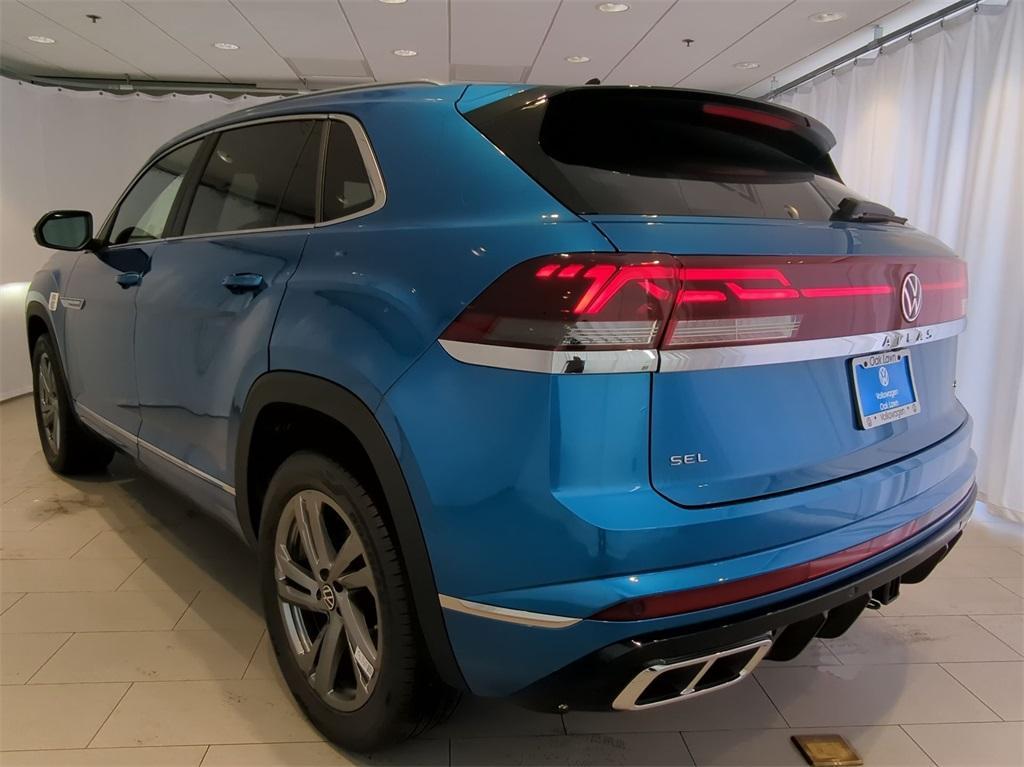 new 2024 Volkswagen Atlas Cross Sport car, priced at $45,317