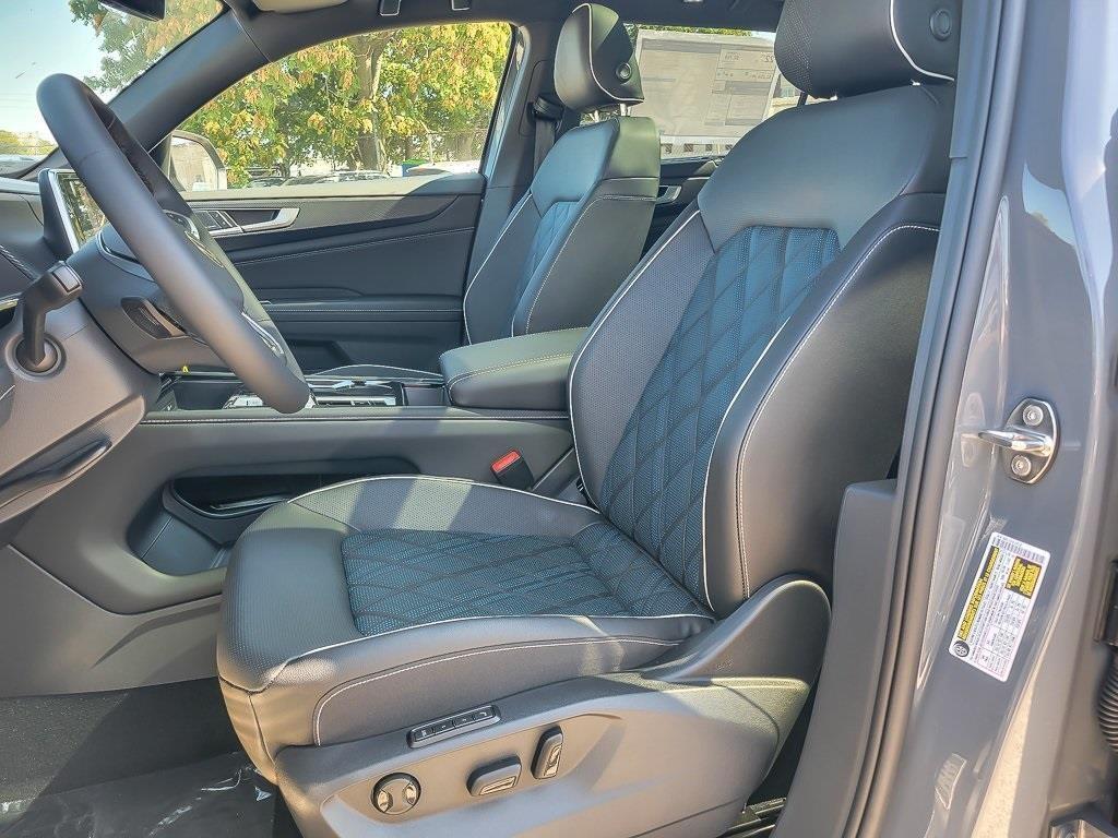 new 2026 Volkswagen Atlas Cross Sport car, priced at $53,711