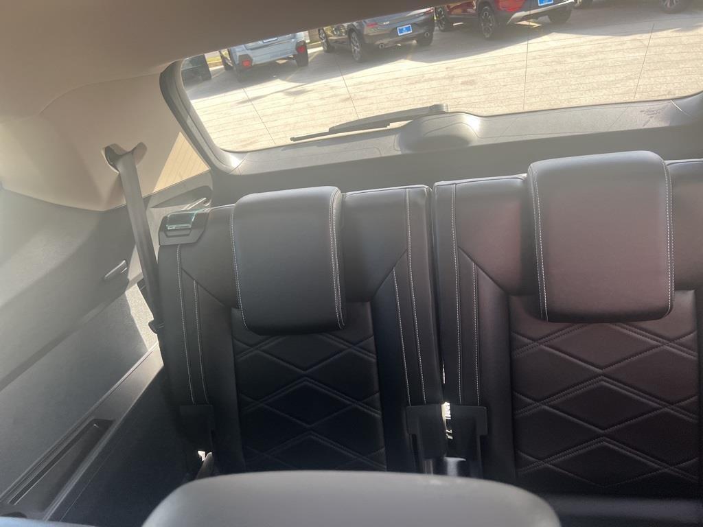 used 2024 Volkswagen Atlas car, priced at $32,491