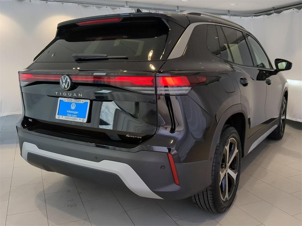 new 2025 Volkswagen Tiguan car, priced at $35,709
