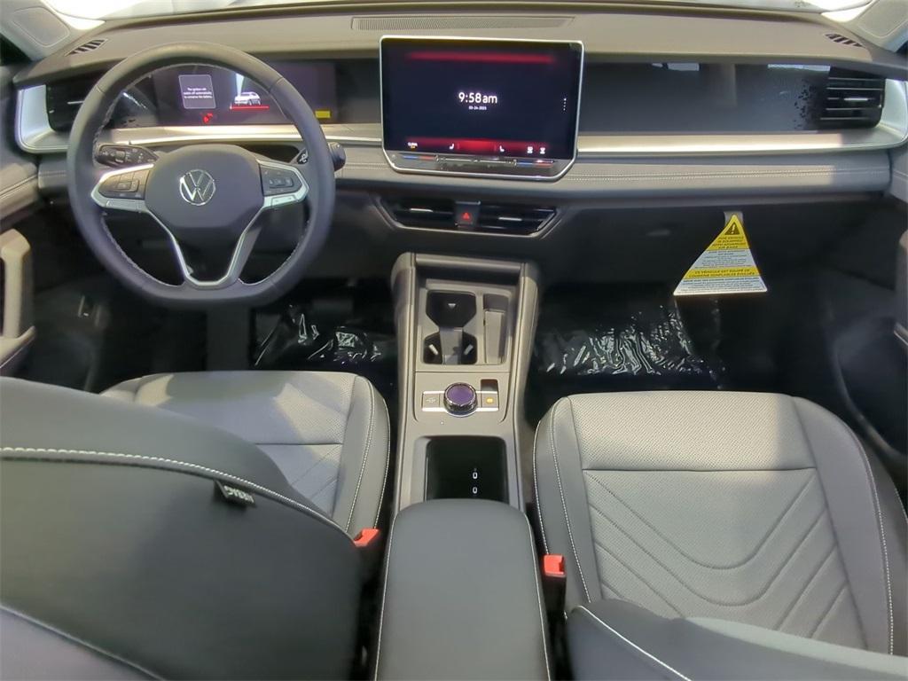 new 2025 Volkswagen Tiguan car, priced at $35,709