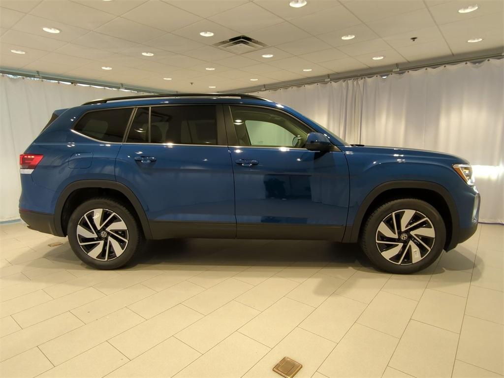 new 2025 Volkswagen Atlas car, priced at $43,770