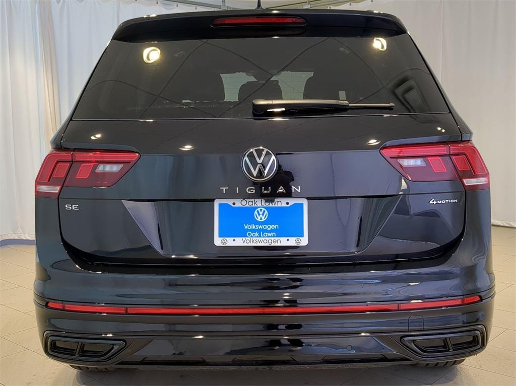 new 2024 Volkswagen Tiguan car, priced at $33,274