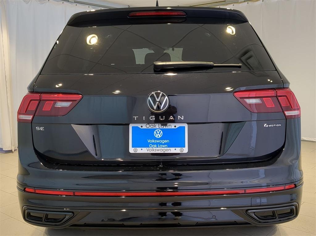 new 2024 Volkswagen Tiguan car, priced at $33,274