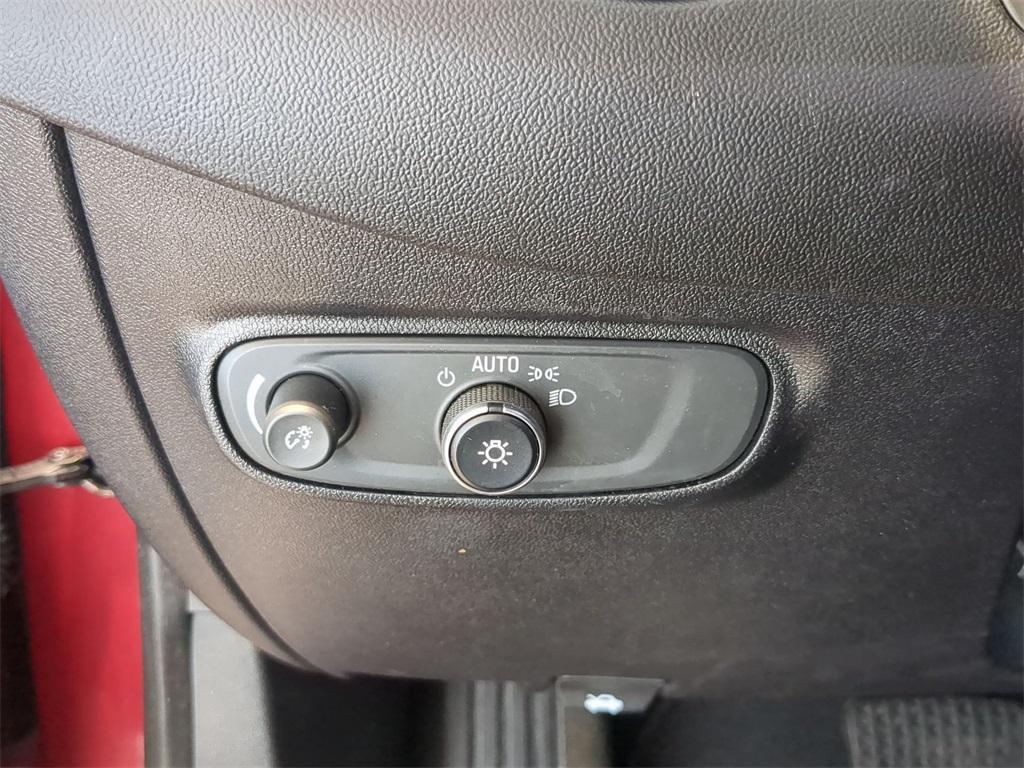 used 2018 Chevrolet Equinox car, priced at $11,461