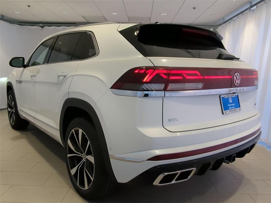 new 2025 Volkswagen Atlas Cross Sport car, priced at $51,699