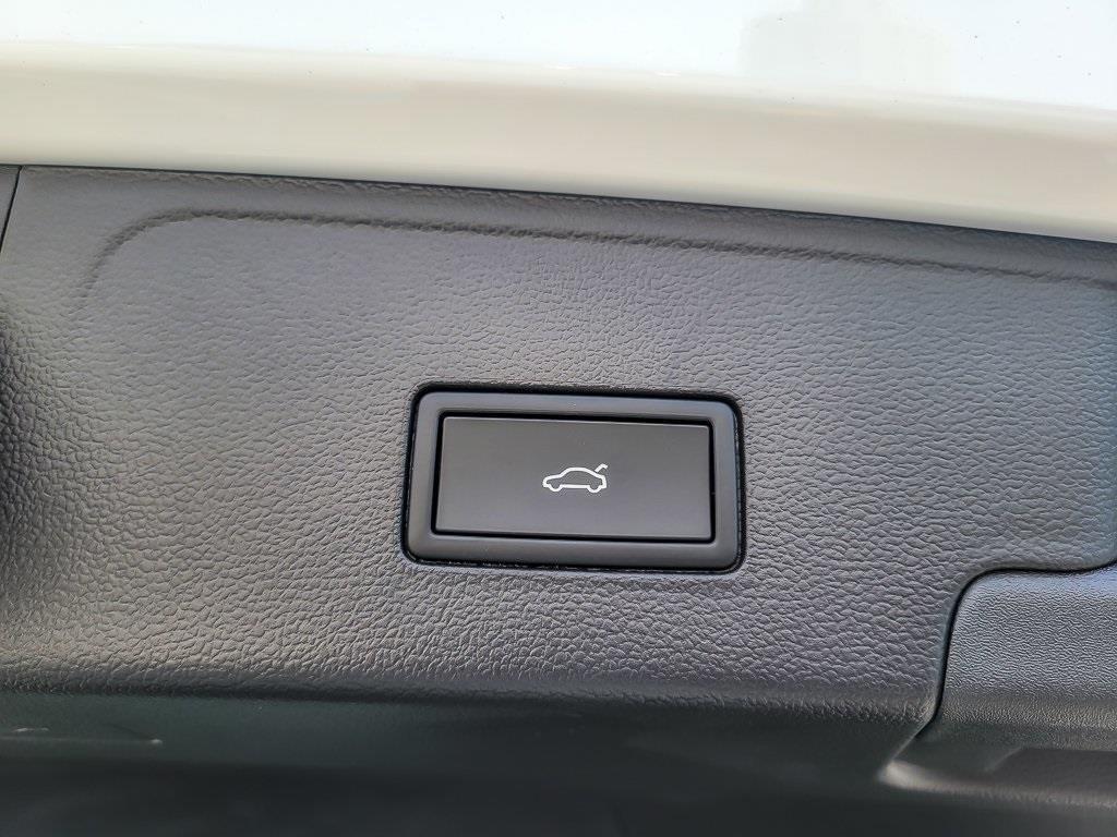 new 2026 Volkswagen Atlas Cross Sport car, priced at $53,685