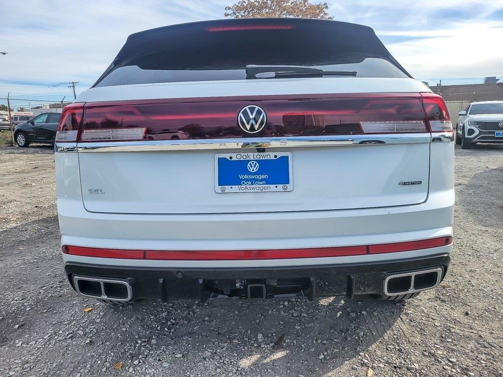 new 2026 Volkswagen Atlas Cross Sport car, priced at $53,685