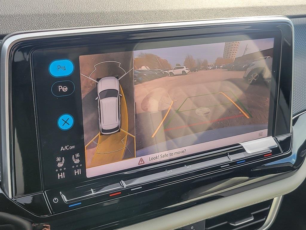 new 2026 Volkswagen Atlas Cross Sport car, priced at $53,685