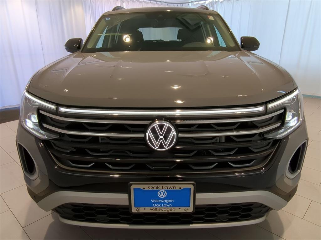 new 2025 Volkswagen Atlas car, priced at $46,439