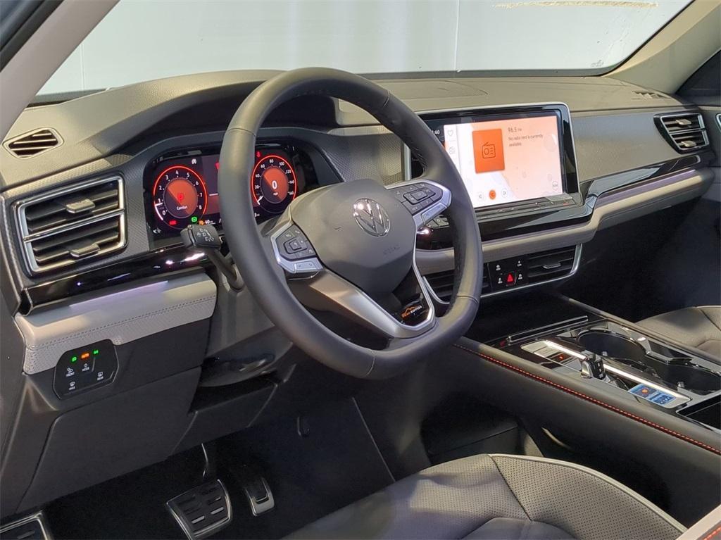 new 2025 Volkswagen Atlas car, priced at $46,439