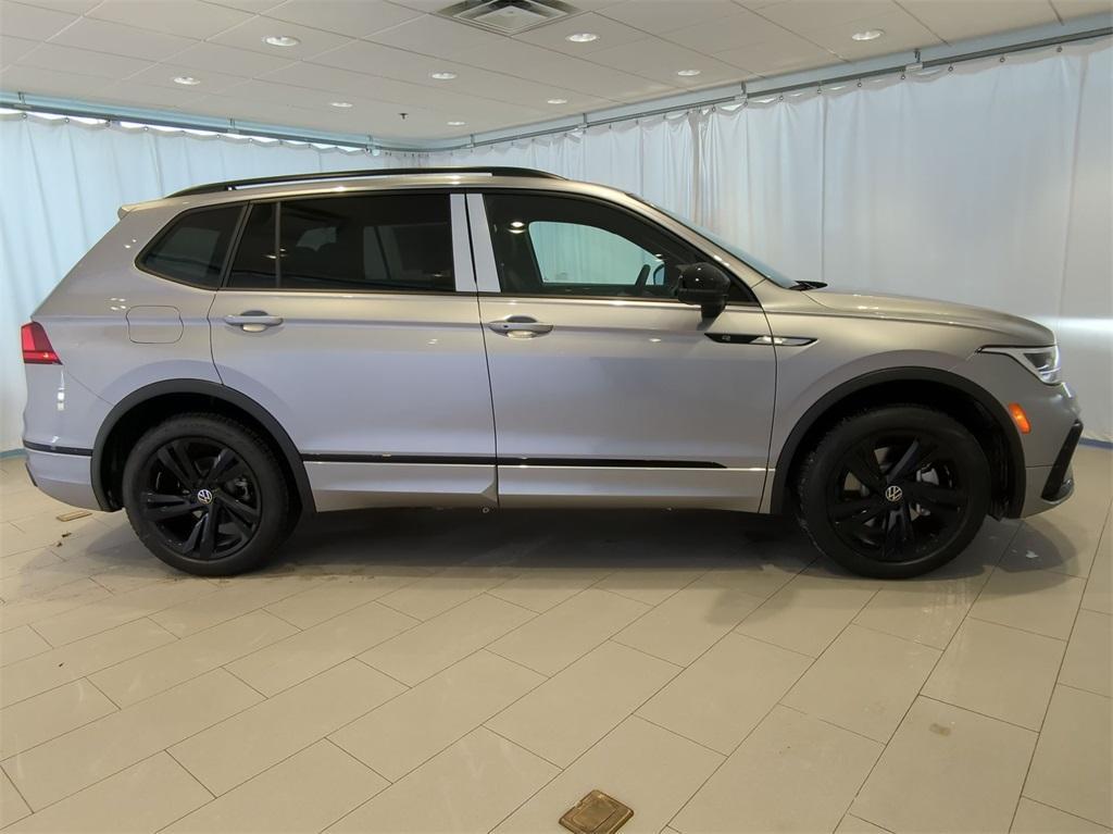 new 2024 Volkswagen Tiguan car, priced at $33,911