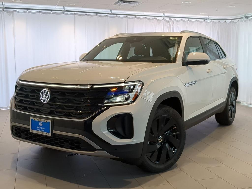 new 2025 Volkswagen Atlas Cross Sport car, priced at $43,032