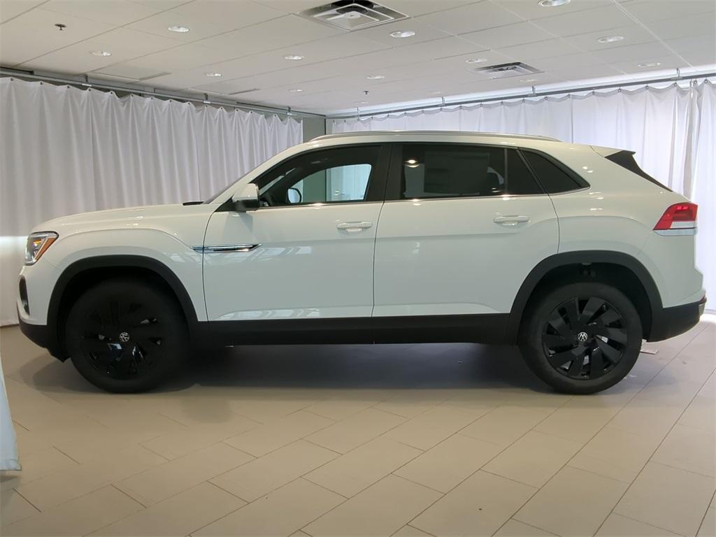 new 2025 Volkswagen Atlas Cross Sport car, priced at $43,032