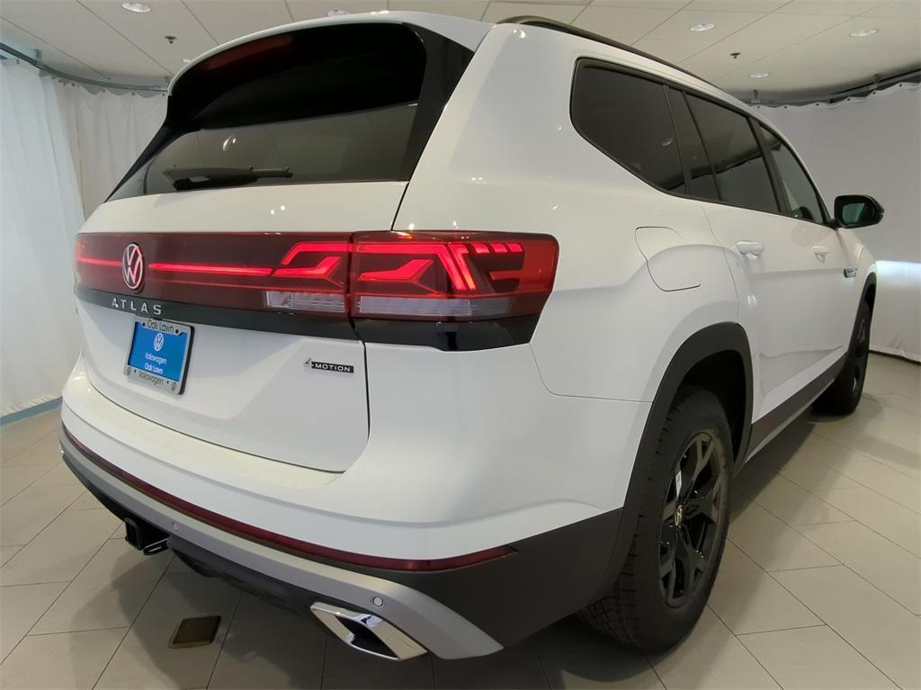 new 2025 Volkswagen Atlas car, priced at $46,002