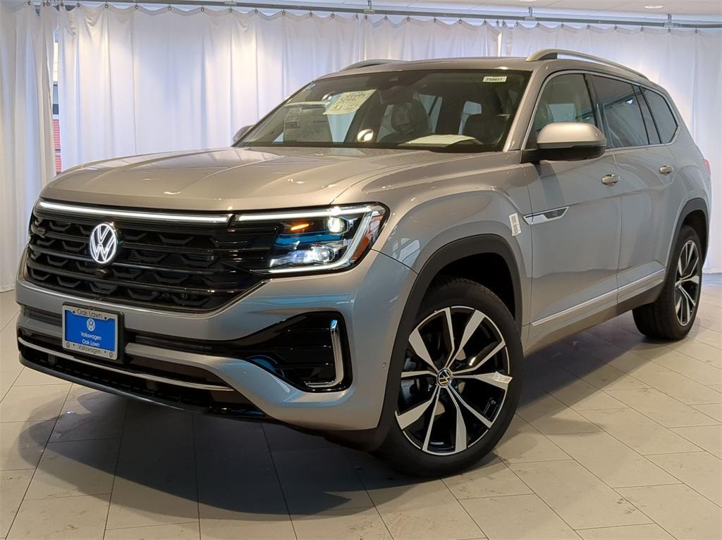 new 2025 Volkswagen Atlas car, priced at $51,738