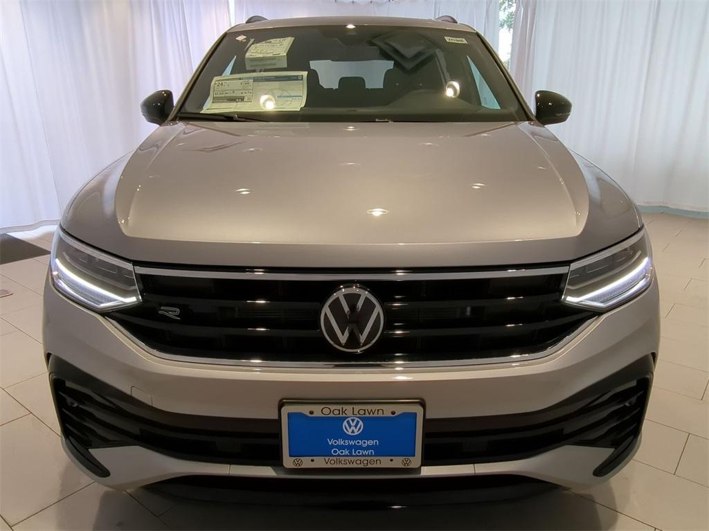 new 2024 Volkswagen Tiguan car, priced at $33,274