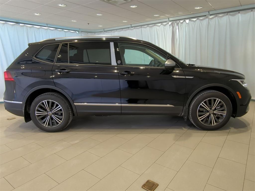 new 2024 Volkswagen Tiguan car, priced at $30,436