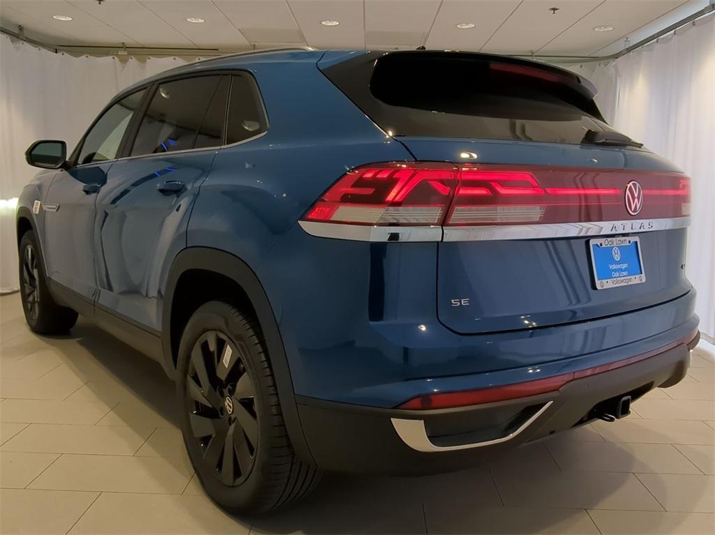 new 2025 Volkswagen Atlas Cross Sport car, priced at $44,103