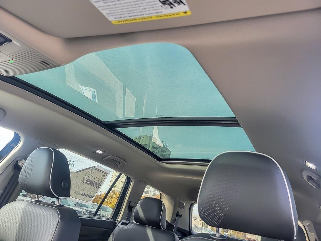 new 2026 Volkswagen Atlas car, priced at $54,453