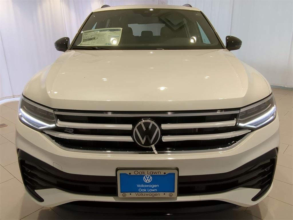 new 2024 Volkswagen Tiguan car, priced at $34,153