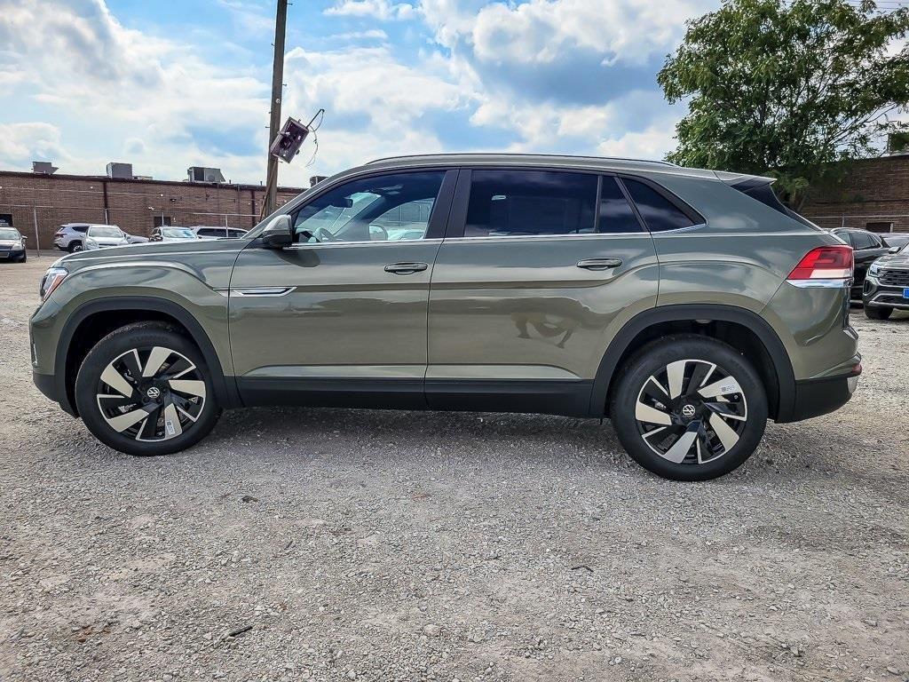 new 2026 Volkswagen Atlas Cross Sport car, priced at $45,577