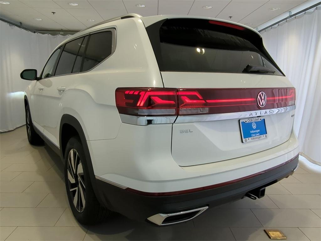 new 2025 Volkswagen Atlas car, priced at $46,684