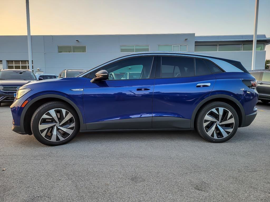 used 2021 Volkswagen ID.4 car, priced at $18,991