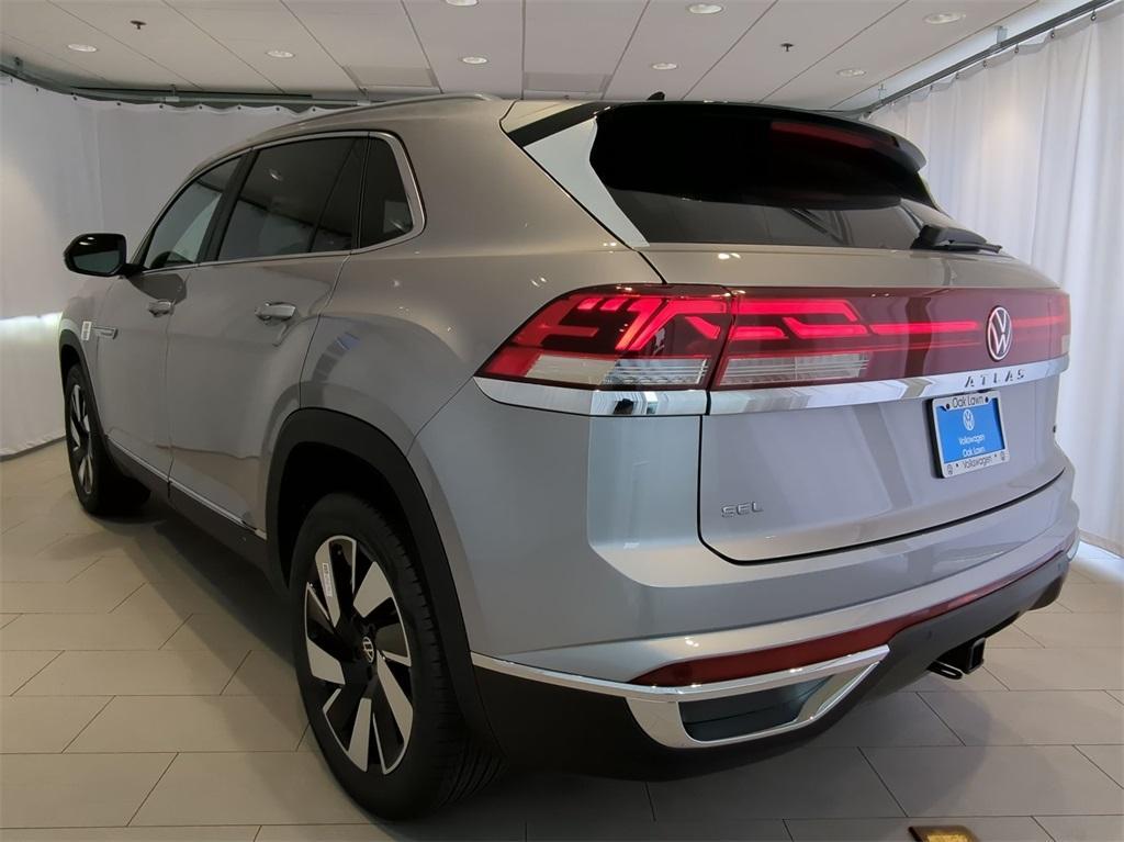 new 2024 Volkswagen Atlas Cross Sport car, priced at $44,079